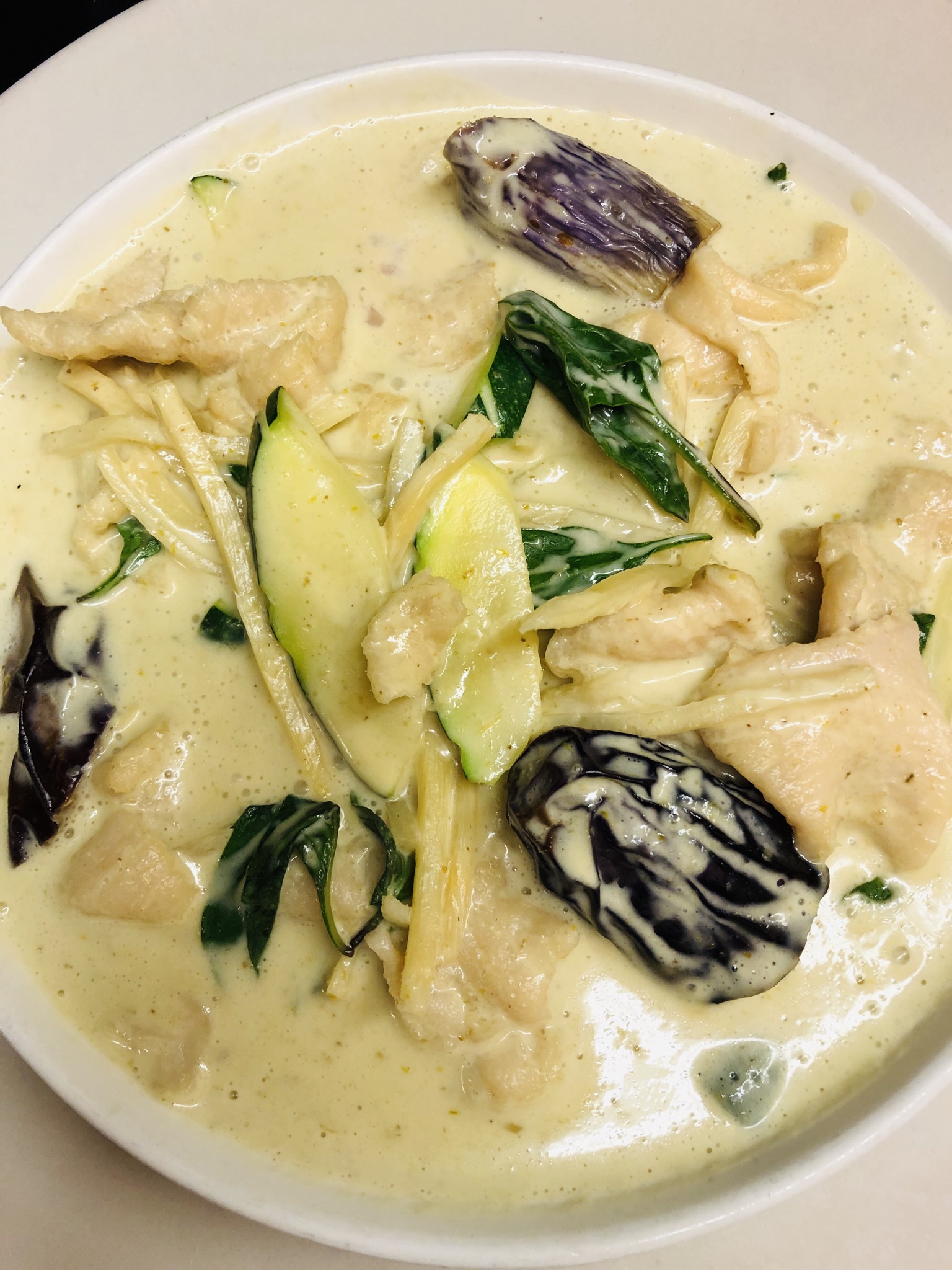 Order Green Curry food online from Pepper Asian Bistro II store, Denver on bringmethat.com