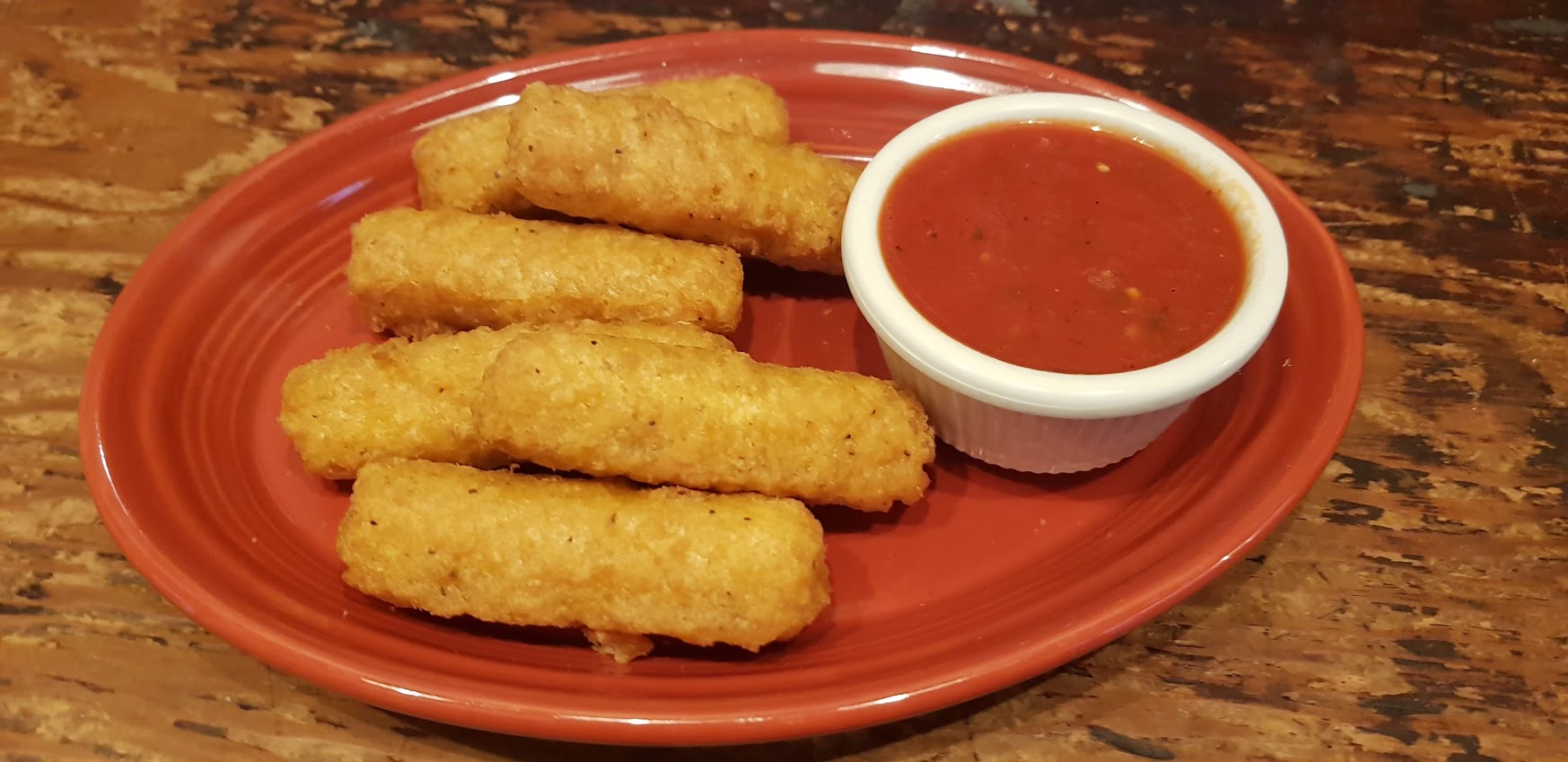 Order Cheese Sticks food online from Romios Pizza & Pasta store, Everett on bringmethat.com