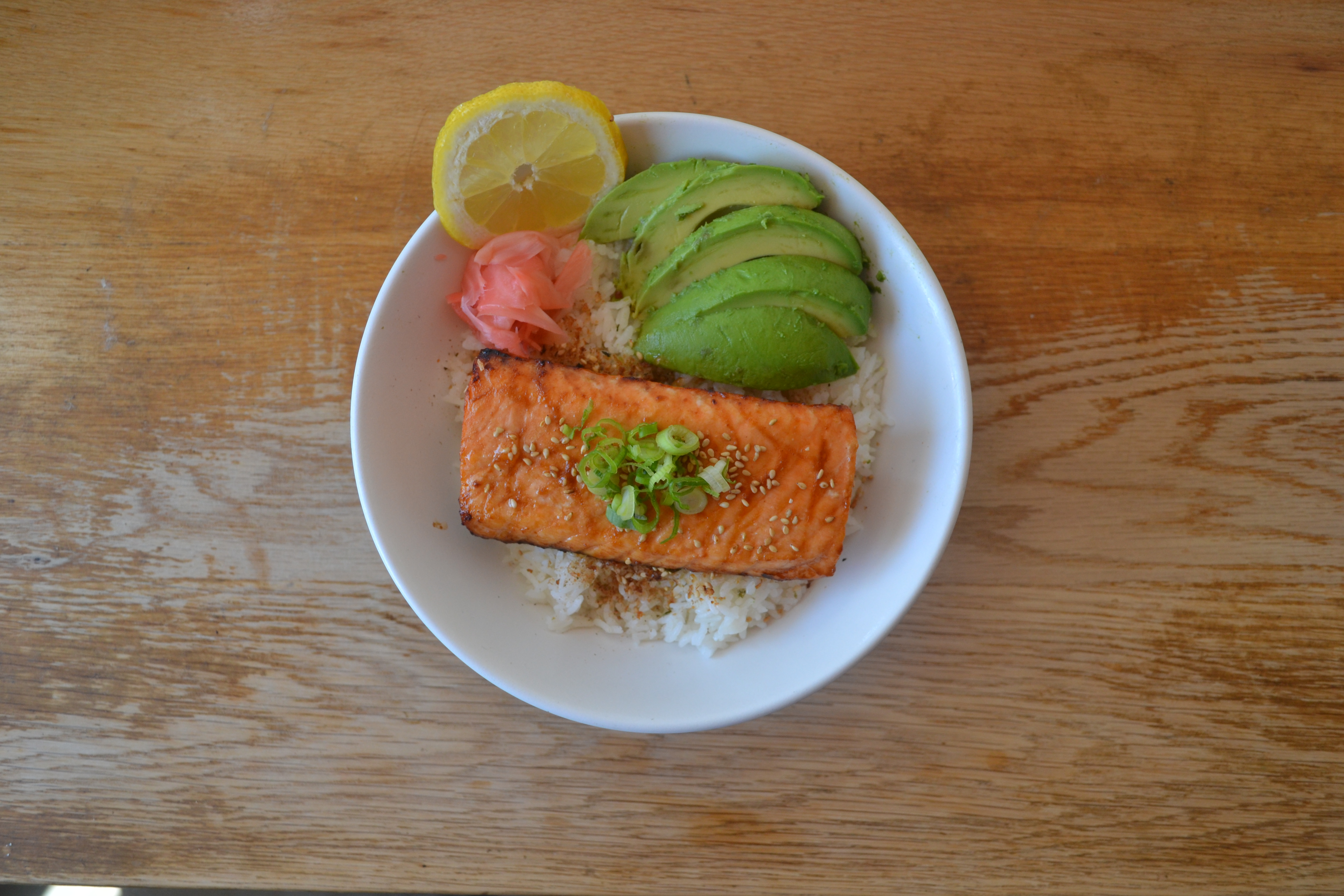 Order Salmon Bowl food online from Kao Ramen By Mama store, Ventura on bringmethat.com