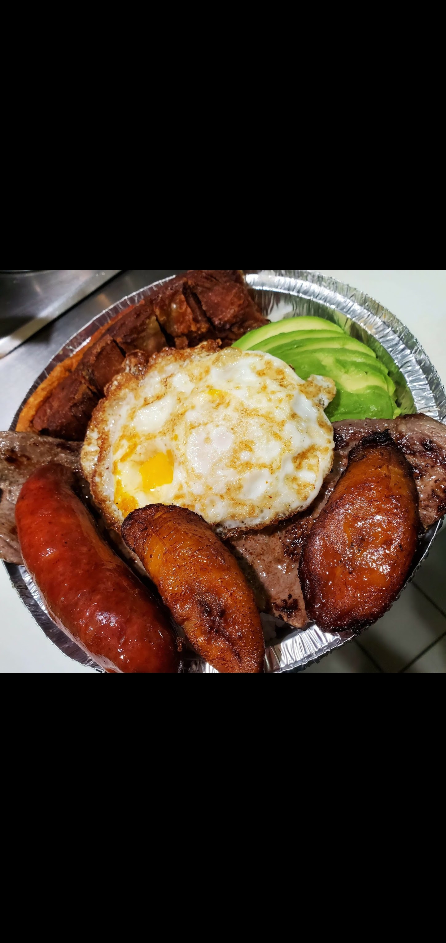 Order “New” Bandeja al Cunuco food online from El Conuco Restaurante store, Union City on bringmethat.com