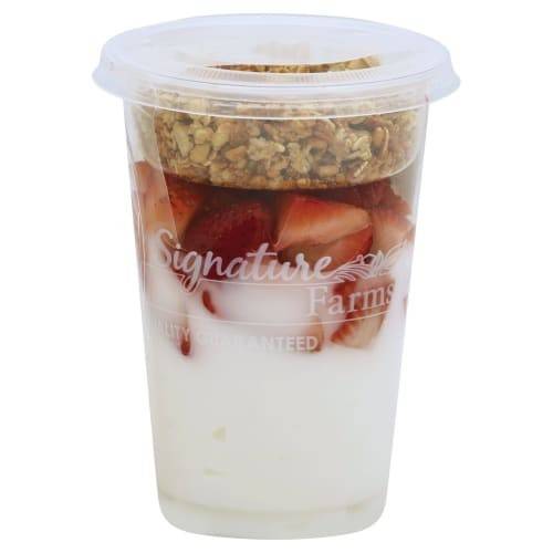 Order Signature Farms · Vanilla Yogurt Parfait with Strawberry (12 oz) food online from Safeway store, Spokane on bringmethat.com