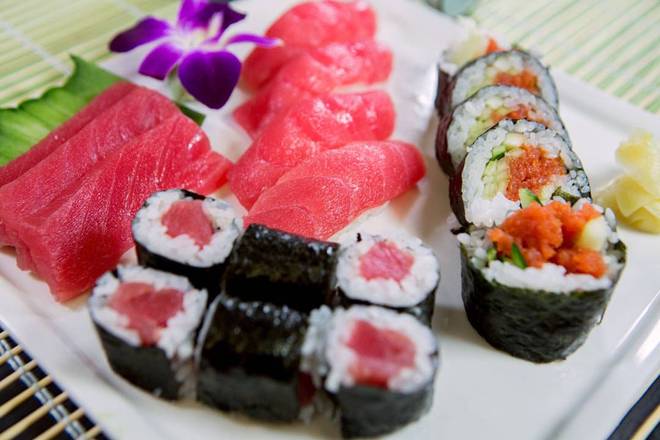 Order Tuna Lover Platter ✦ food online from Dragon Palace store, Gresham on bringmethat.com