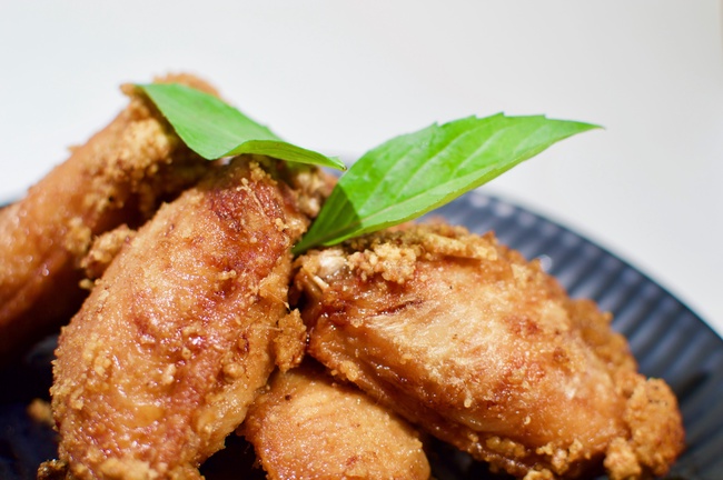 Order - Chicken Wings (炸雞翅) food online from Tea Spots store, West Covina on bringmethat.com