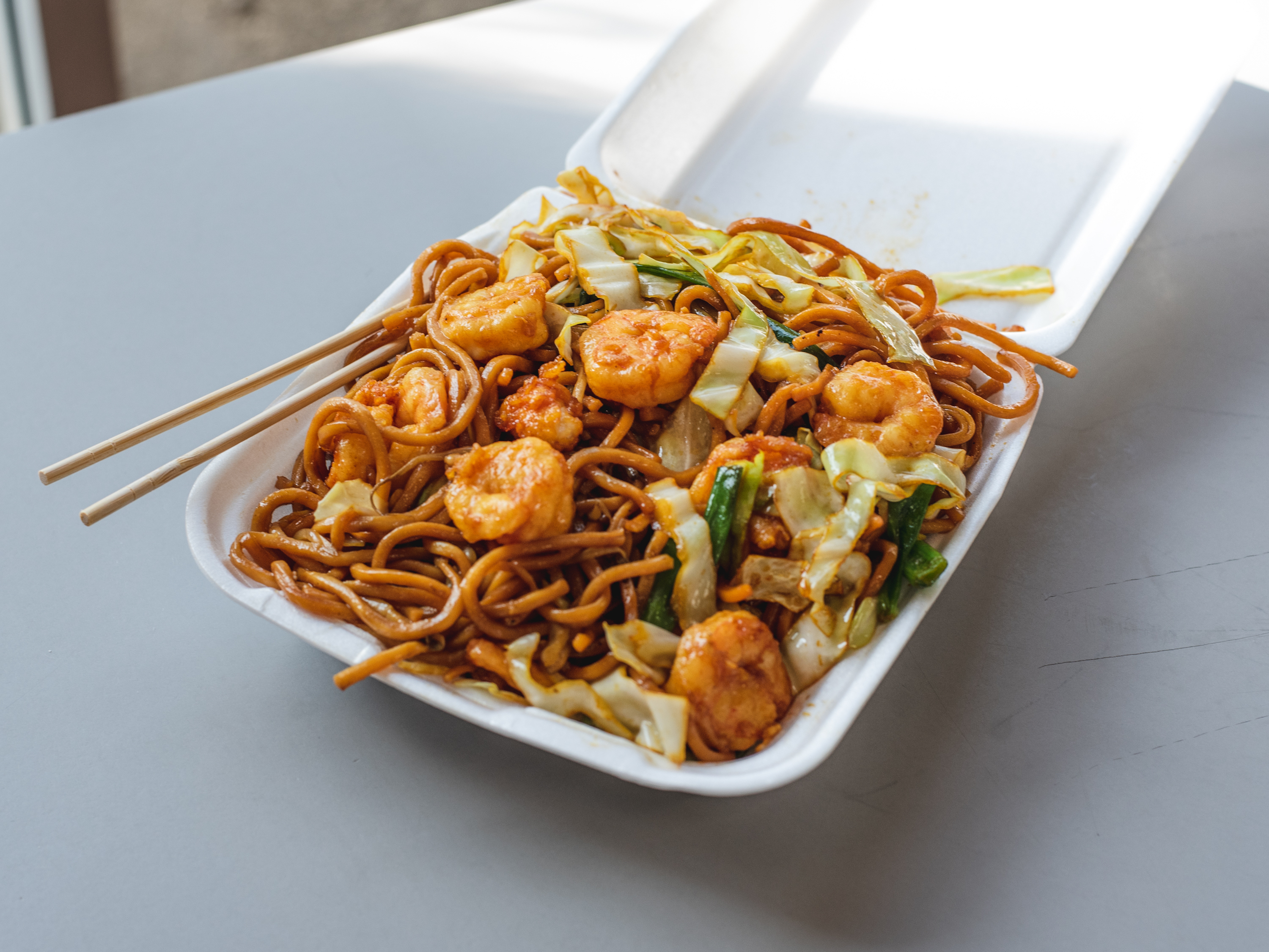 Order Shrimp Chow Mein food online from Egi Chinatown Express #19 Inc. store, Commerce on bringmethat.com