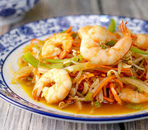 Order Shrimp Chow Mein food online from Hot Mustard store, Charleston on bringmethat.com
