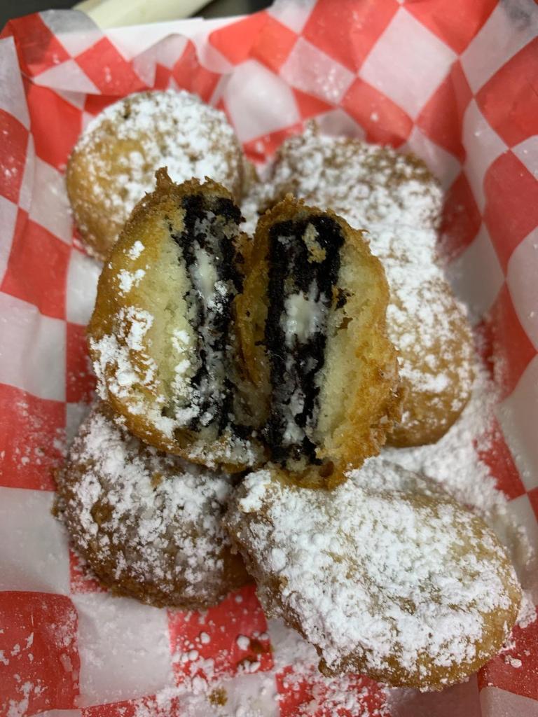 Order Deep fried Oreos food online from Bagels And More store, Bergenfield on bringmethat.com