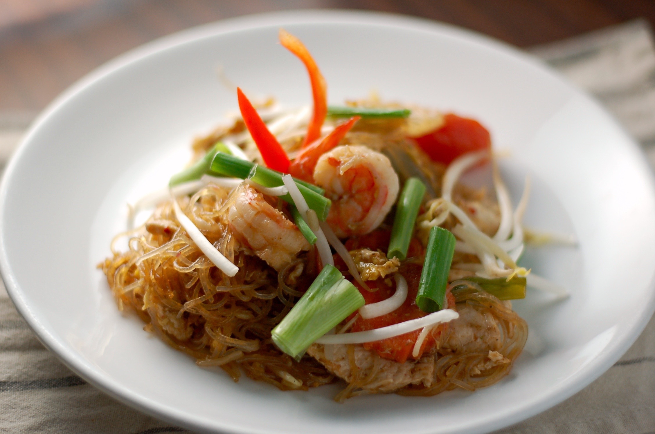 Order L5. Pad Woonsen food online from Samui Thai Cuisine store, Southbury on bringmethat.com