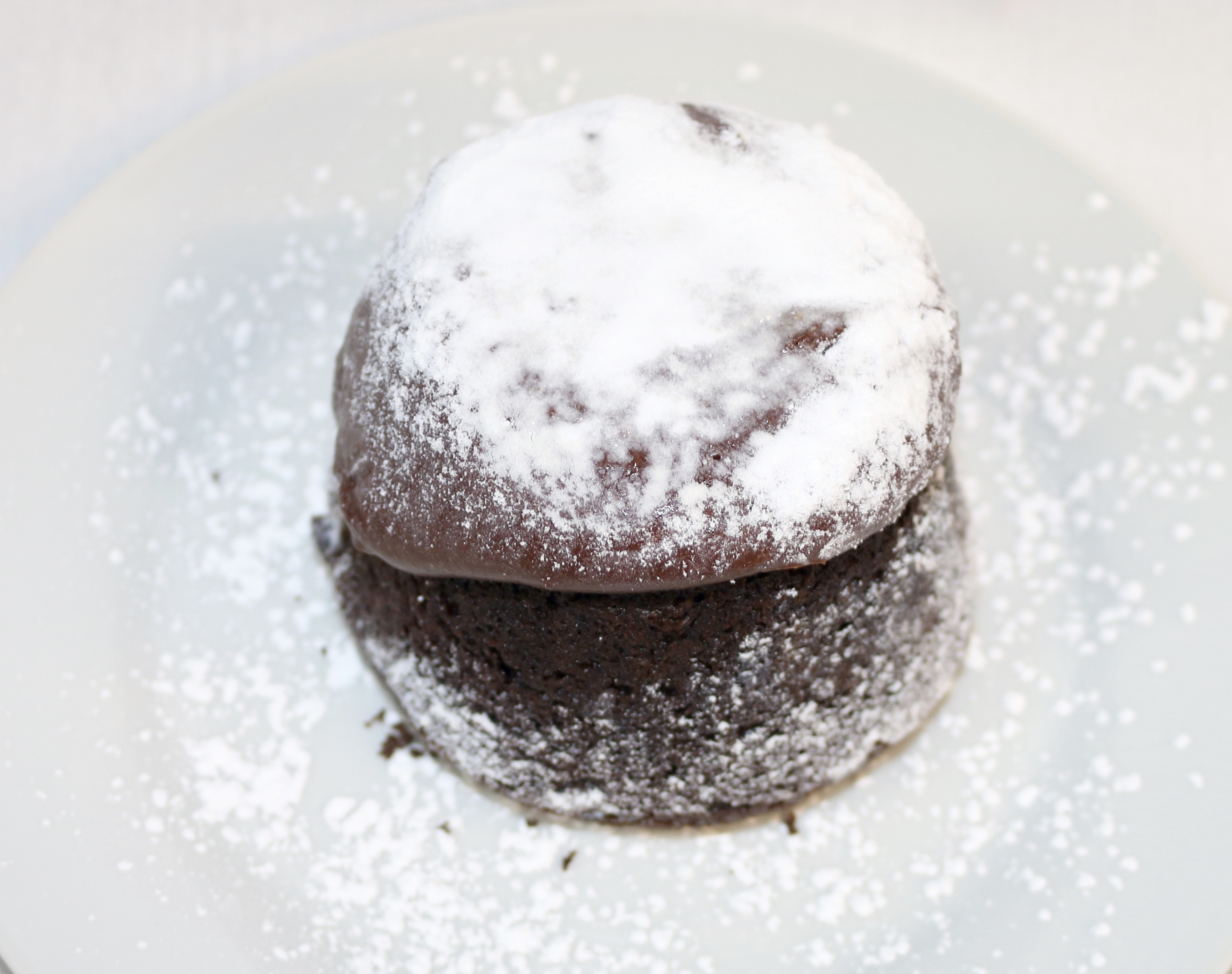 Order Chocolate Lava Cake food online from Westbrook Pizzeria store, Cortlandt Manor on bringmethat.com