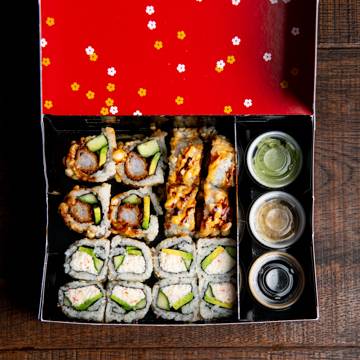 Order Sushi Roll Set food online from Kumi store, Rockville on bringmethat.com
