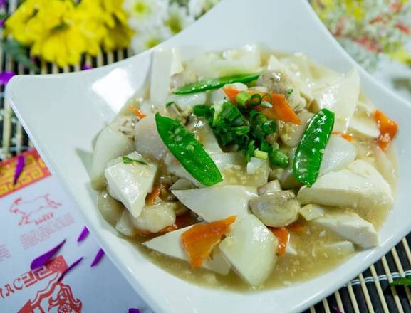Order Tofu with Garlic Sauce food online from Dragon Palace store, Gresham on bringmethat.com