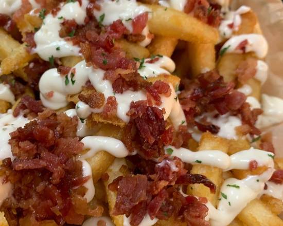 Order Bacon Ranch Fries food online from Simon's Hot Dogs store, Scottsdale on bringmethat.com