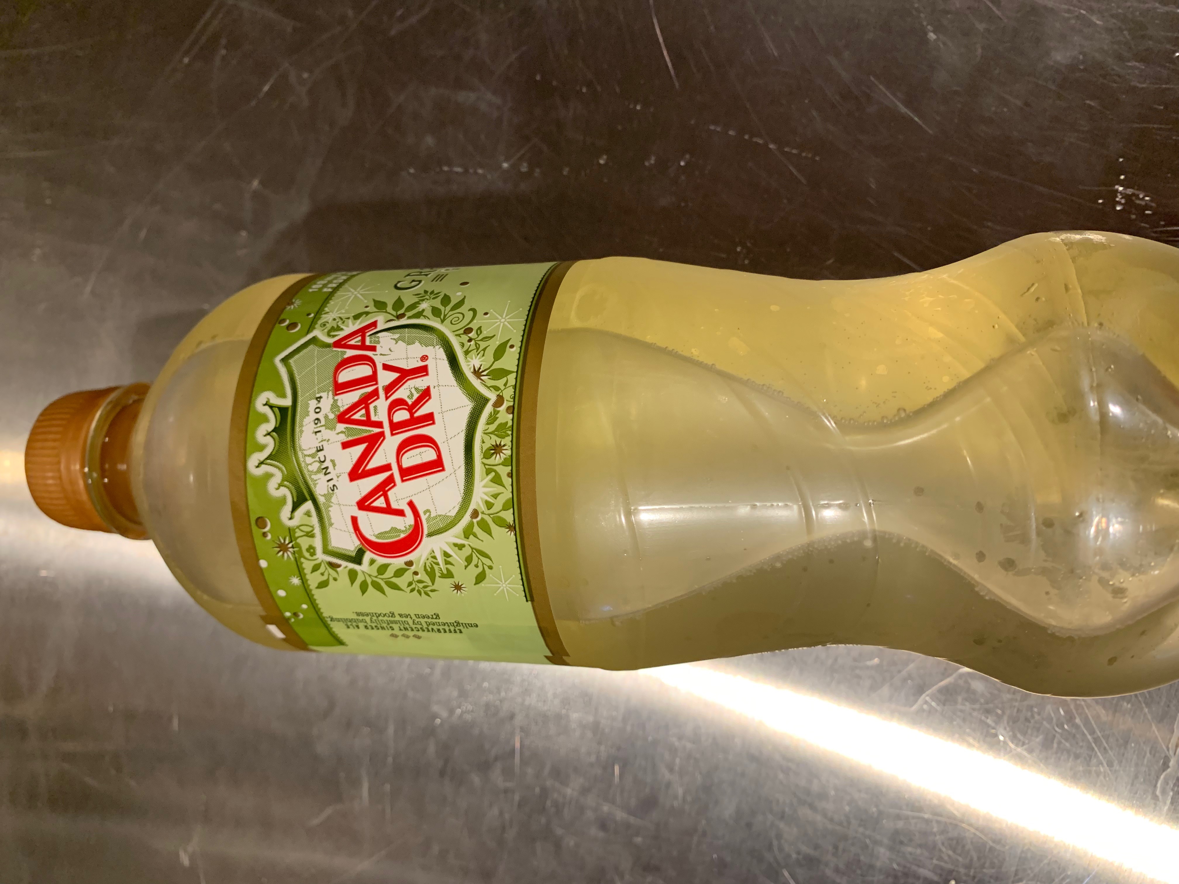 Order Canada Dry Ginger Ale 20oz food online from Sunrise Coffee House store, Bloomingdale on bringmethat.com