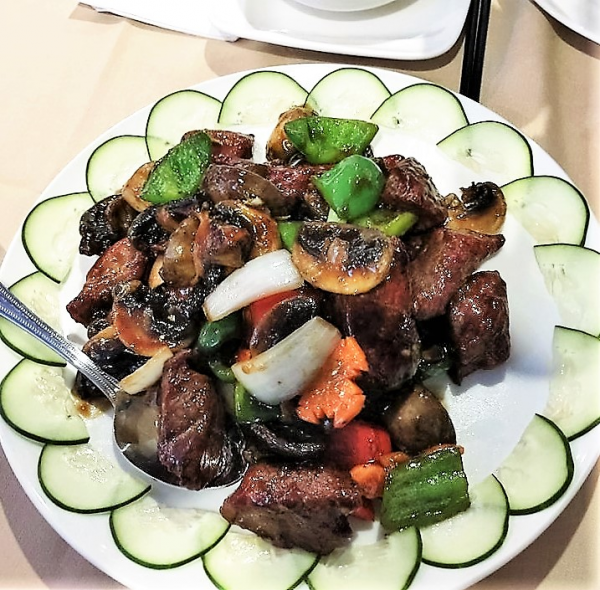 Order 8. Steak w black pepper sauce food online from Dim Sum Palace store, New York on bringmethat.com