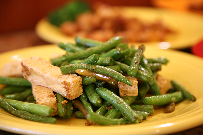 Order VT8 Sauteed Dry String Bean with Tofu food online from Tenglong Chinese Restaurant store, San Francisco on bringmethat.com
