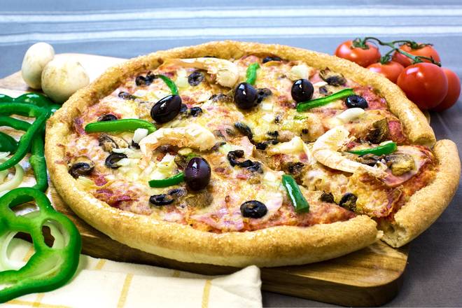 Order House Special Pizza food online from Sarpino's Pizzeria store, Countryside on bringmethat.com
