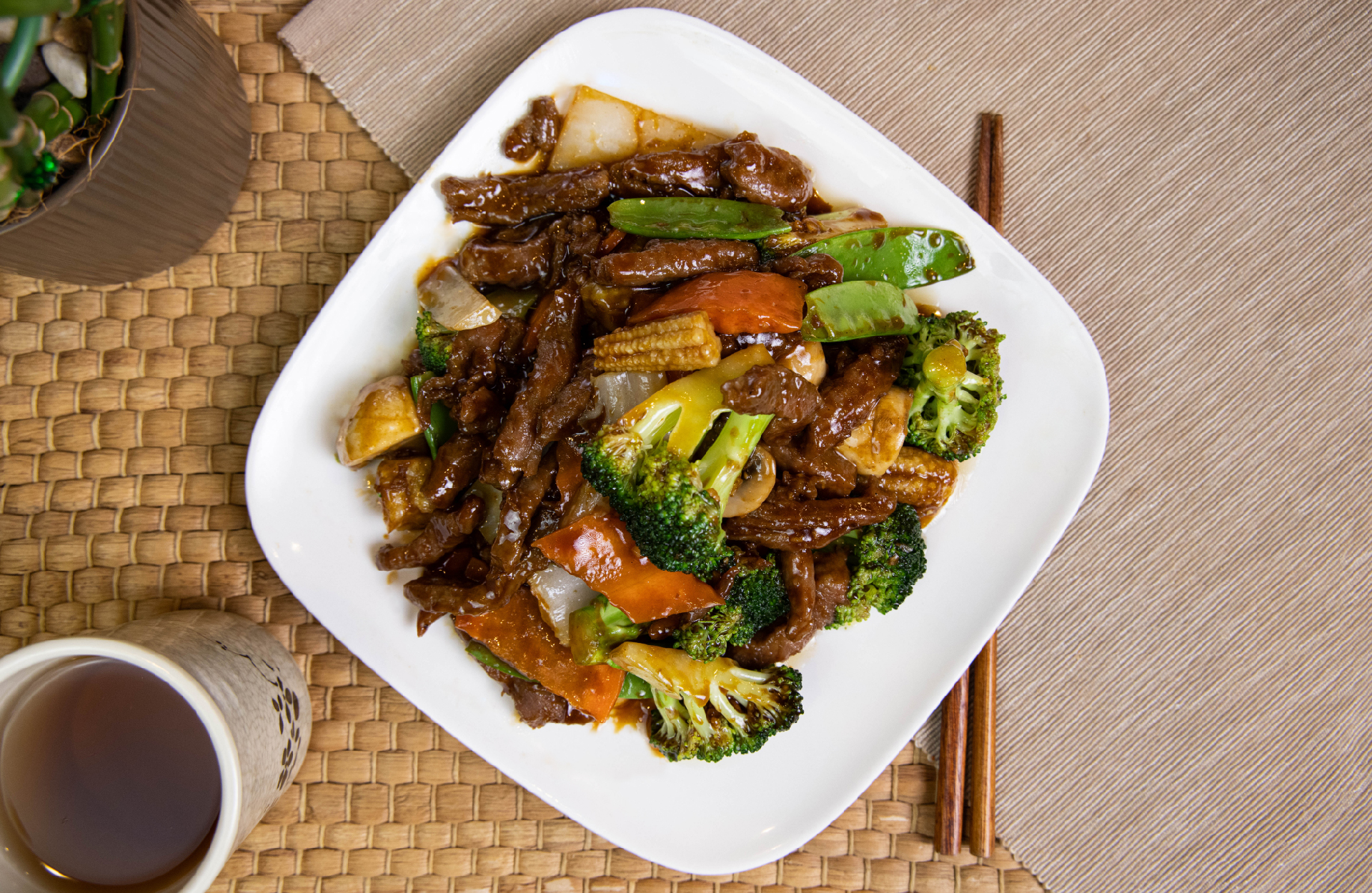Order Beef with Mix Vegetable food online from Old Shanghai Soup Dumpling store, Palisades Park on bringmethat.com