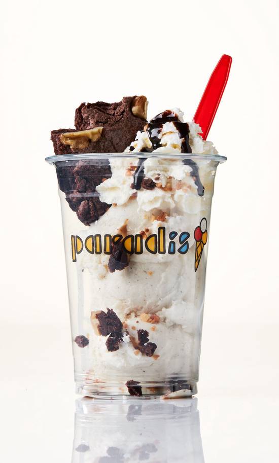 Order Brownie Sundae food online from Paradis Ice Cream Pch Highway store, Dana Point on bringmethat.com