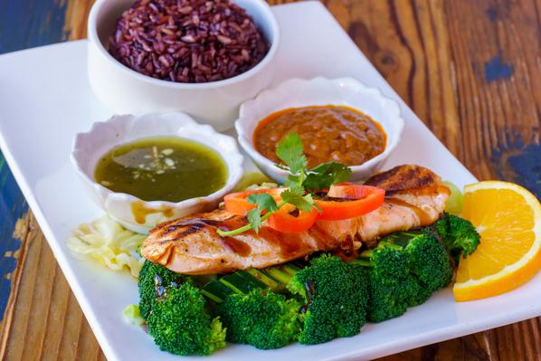Order Grilled Salmon food online from Thaitanic Streetfood store, Sausalito on bringmethat.com