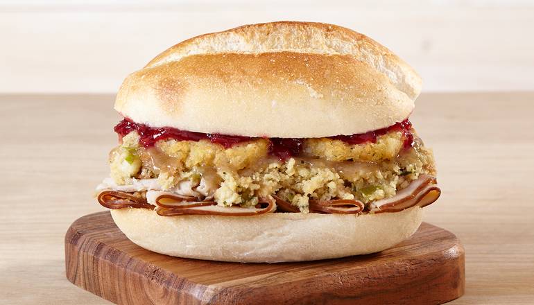 Order Thanksgiving Turkey, Stuffing Port Roll (653cal) food online from Quickchek store, Hackettstown on bringmethat.com