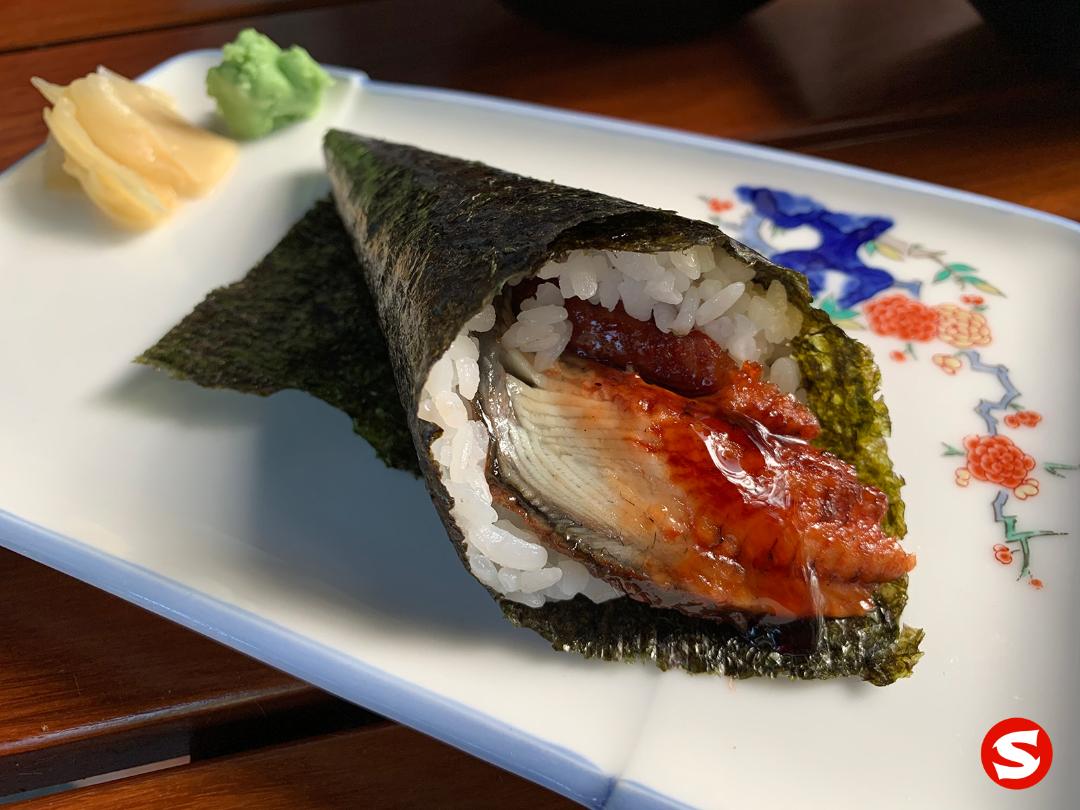 Order Eel Hand Roll food online from 760 Sushi Bros store, Victorville on bringmethat.com