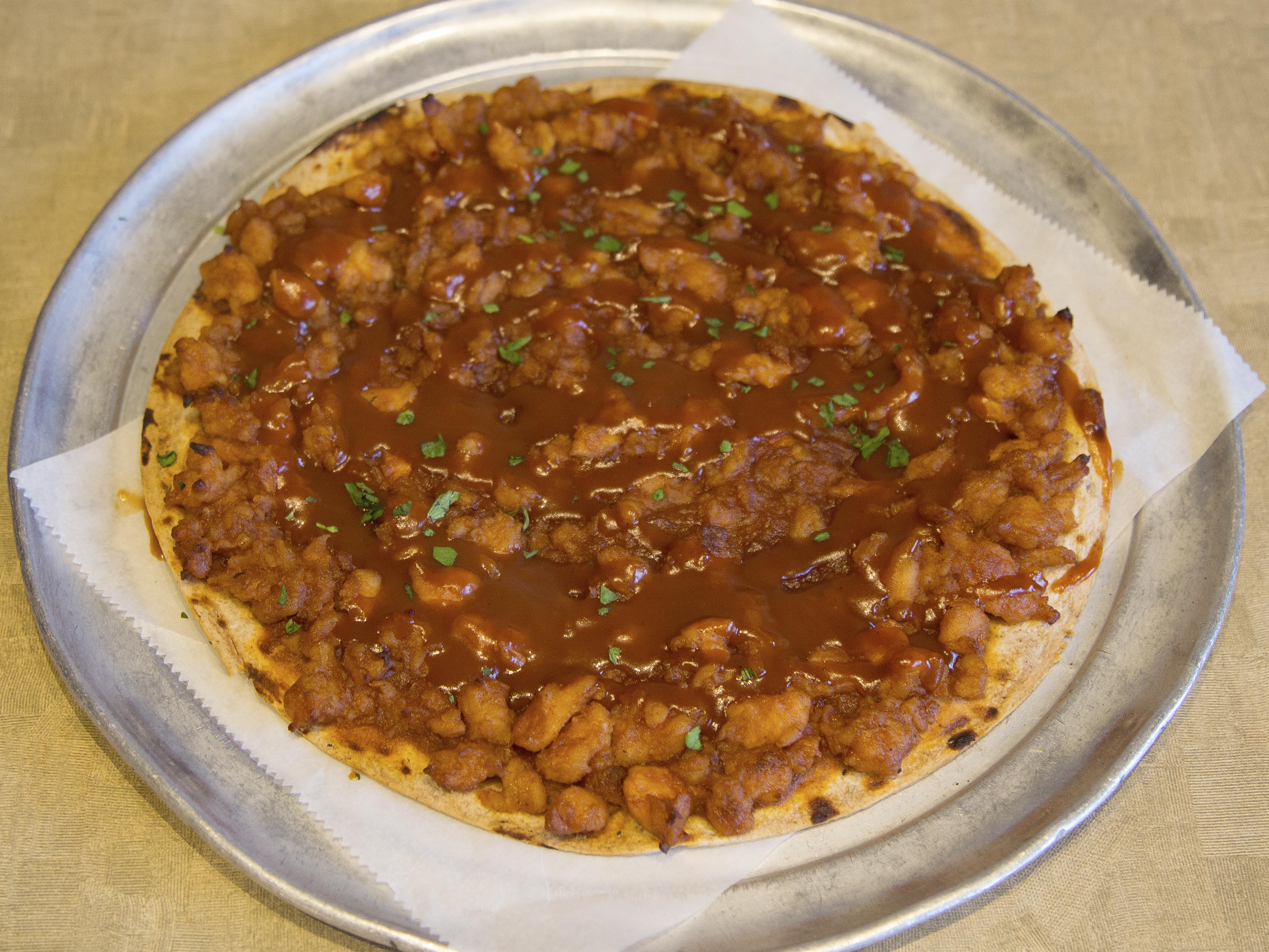 Order BBQ Chicken PIzza food online from Joanne's Gourmet store, Roslyn on bringmethat.com