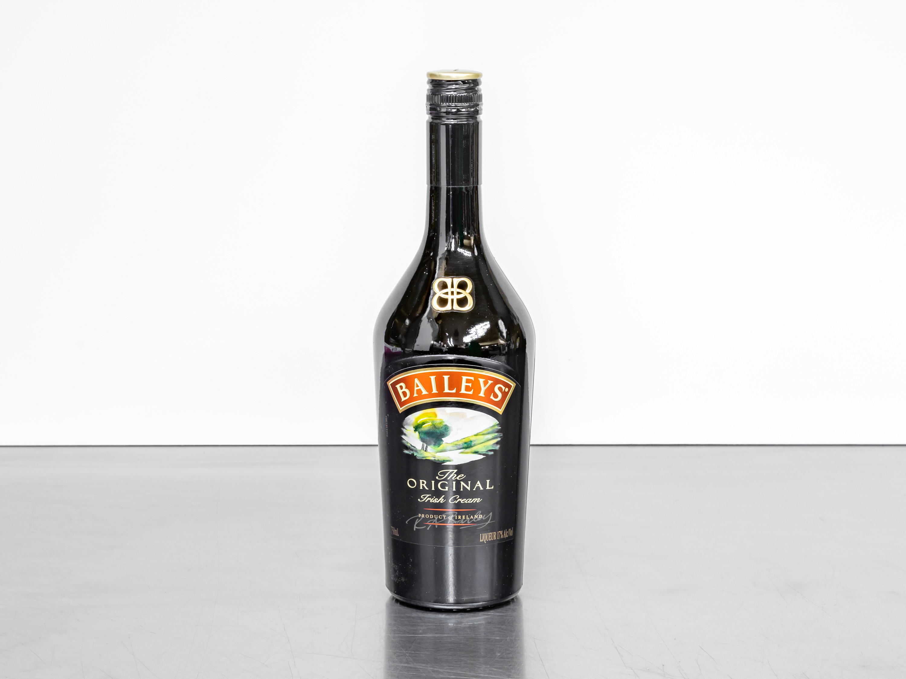 Order Baileys Original 750 ml. food online from In The Zone Vi store, Apache Junction on bringmethat.com