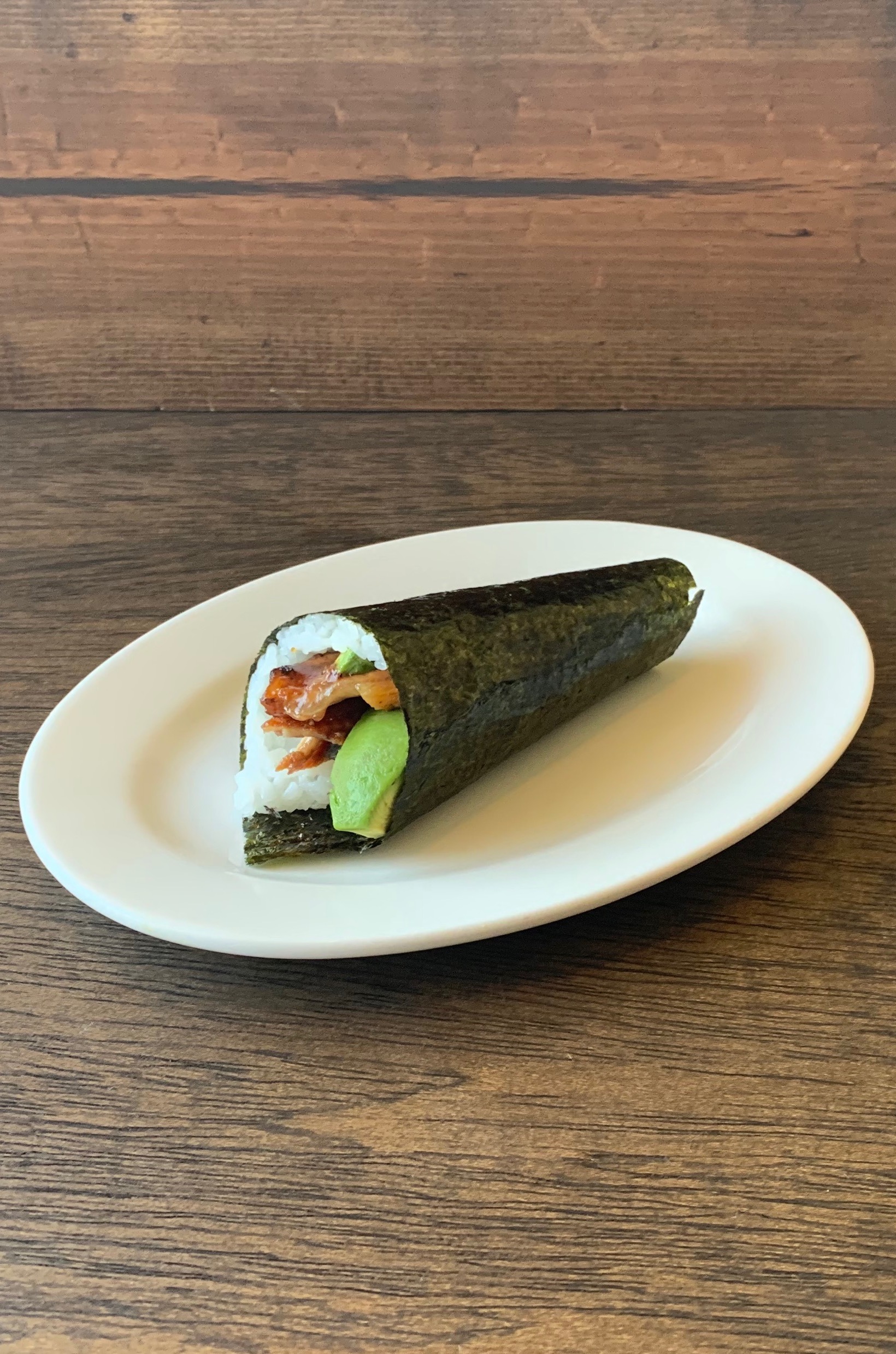 Order Avocado Unagi Roll - Hand food online from Minato Sushi store, Lake Forest on bringmethat.com
