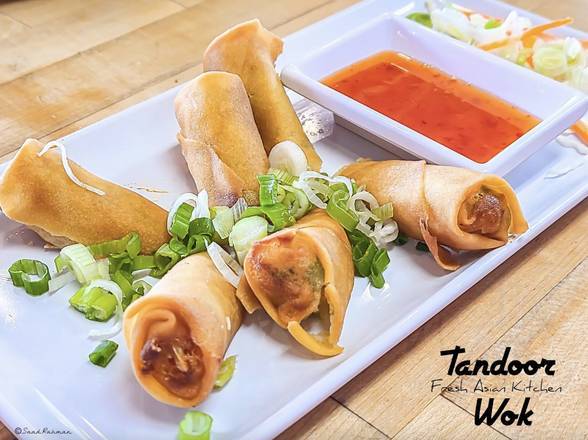 Order Chicken Spring Roll (3 pcs) food online from Tandoorwok store, North Richland Hills on bringmethat.com