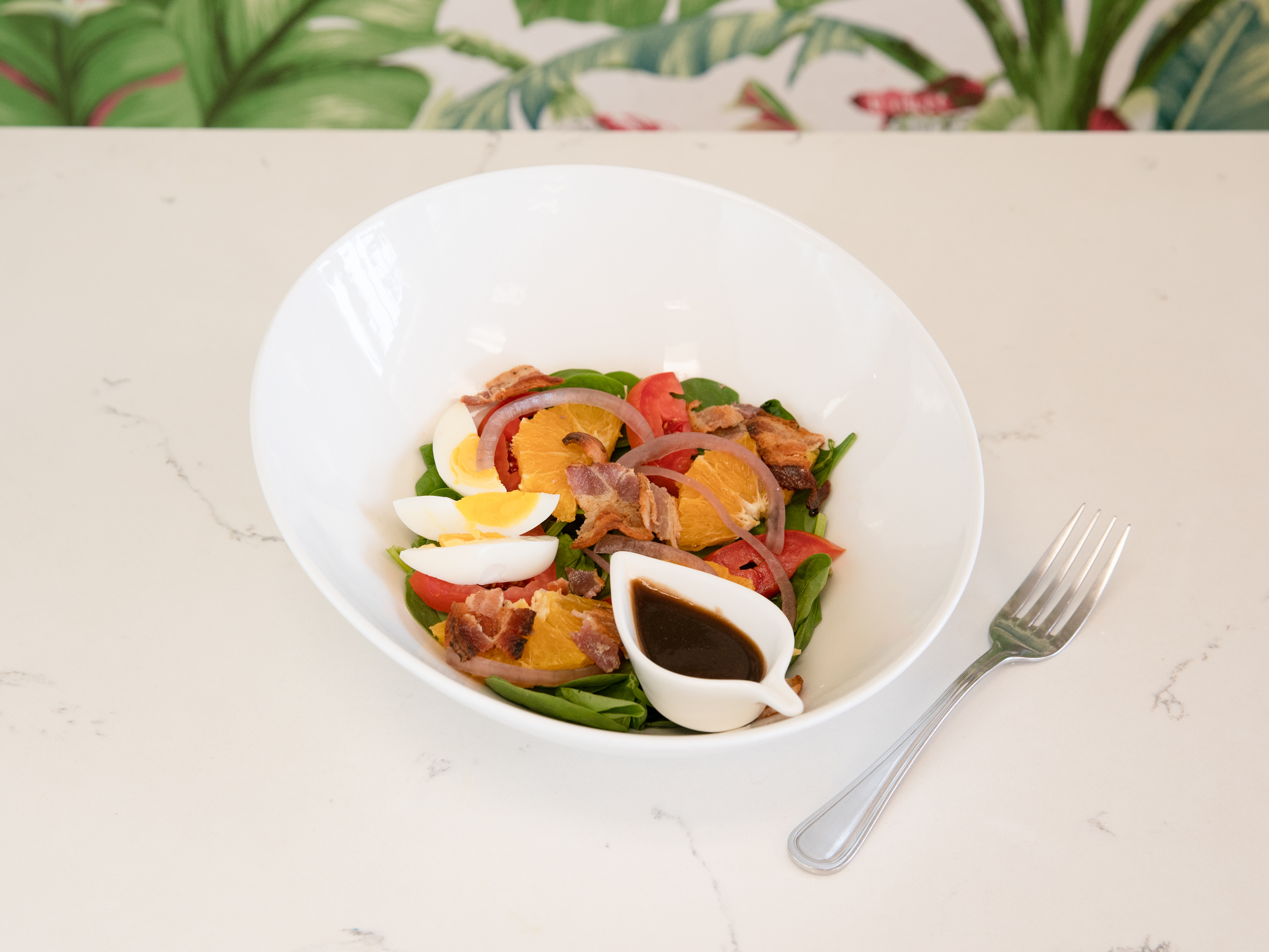 Order Spinach and Bacon Salad food online from Classics Flowers Cafe Bakery store, Cypress on bringmethat.com