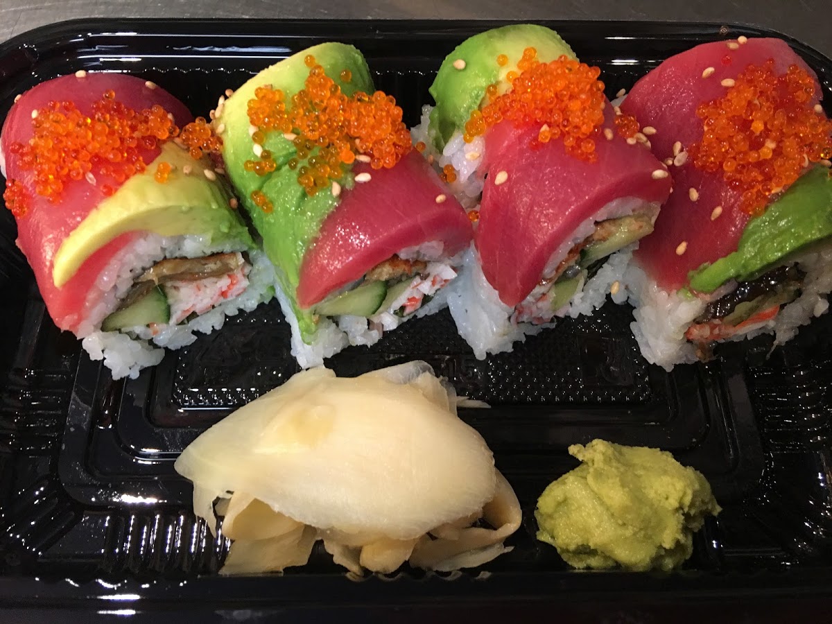 Order 51. Four Season Roll food online from Sushi Kinta store, San Francisco on bringmethat.com