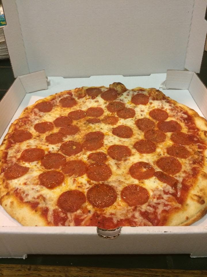 Order NY Style Pepperoni Pizza - Large 14'' food online from Picnic Pizza store, Zanesville on bringmethat.com