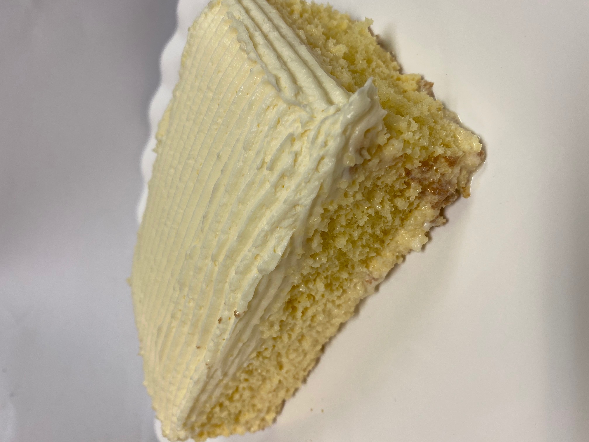 Order Tres Leche food online from Savoia Pastry Shoppe store, Rochester on bringmethat.com
