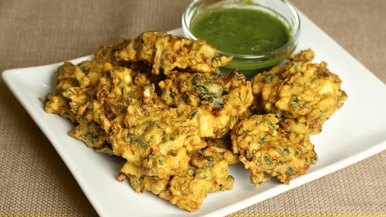 Order Vegetable Pakora - Appetizer food online from Ajanta Restaurant store, Kettering on bringmethat.com