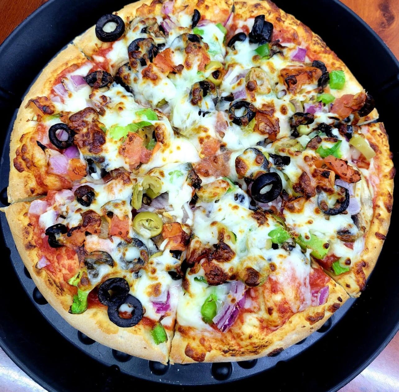Order Veggie Pizza - Small 9" (6 Slices) food online from Papa Place store, Churubusco on bringmethat.com