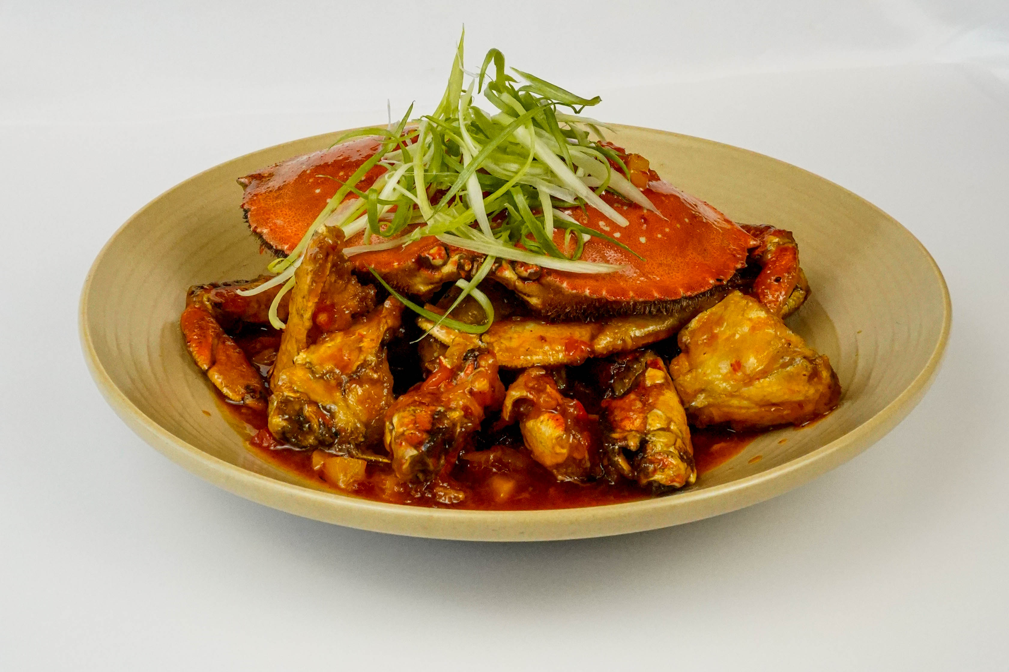 Order Singaporean Chili Dungeness Crab | 星州茄皇大蟹 food online from Palette Tea Garden store, San Mateo on bringmethat.com