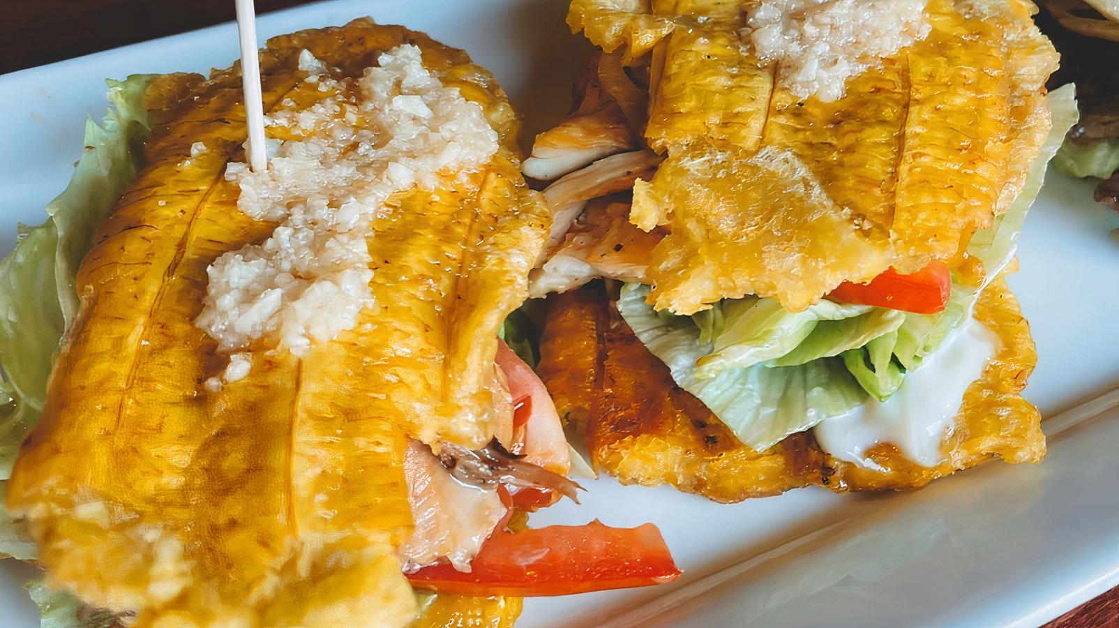 Order Jibarito de Pollo food online from Ponce Resturant store, Chicago on bringmethat.com