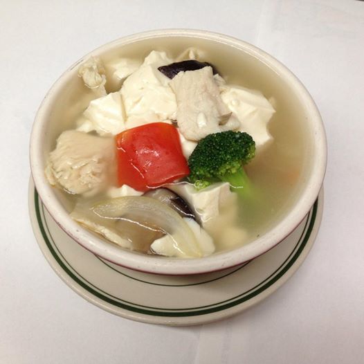 Order S5. Chicken and Tofu Soup food online from Hyo dong gak store, New York on bringmethat.com