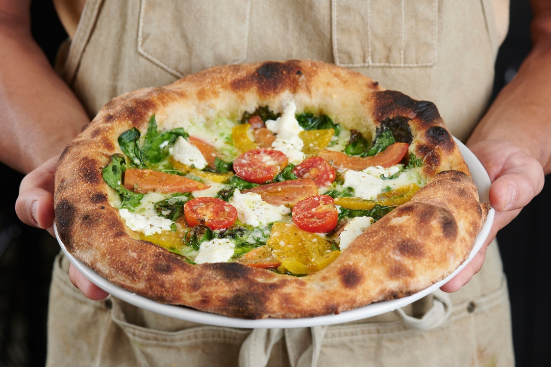 Order Vegetable Pizza food online from Pizzeria Bardea store, Wilmington on bringmethat.com