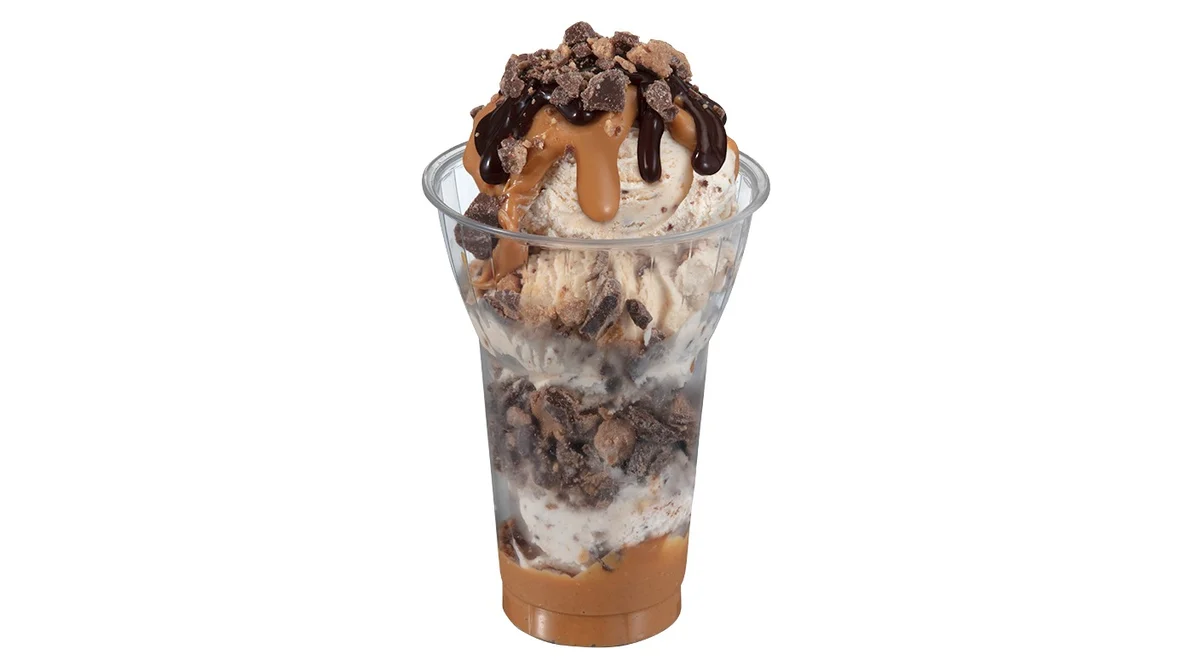 Order Reeses Peanut Butter Cup Layered Sundae food online from Baskin Robbins store, Rancho Cucamonga on bringmethat.com