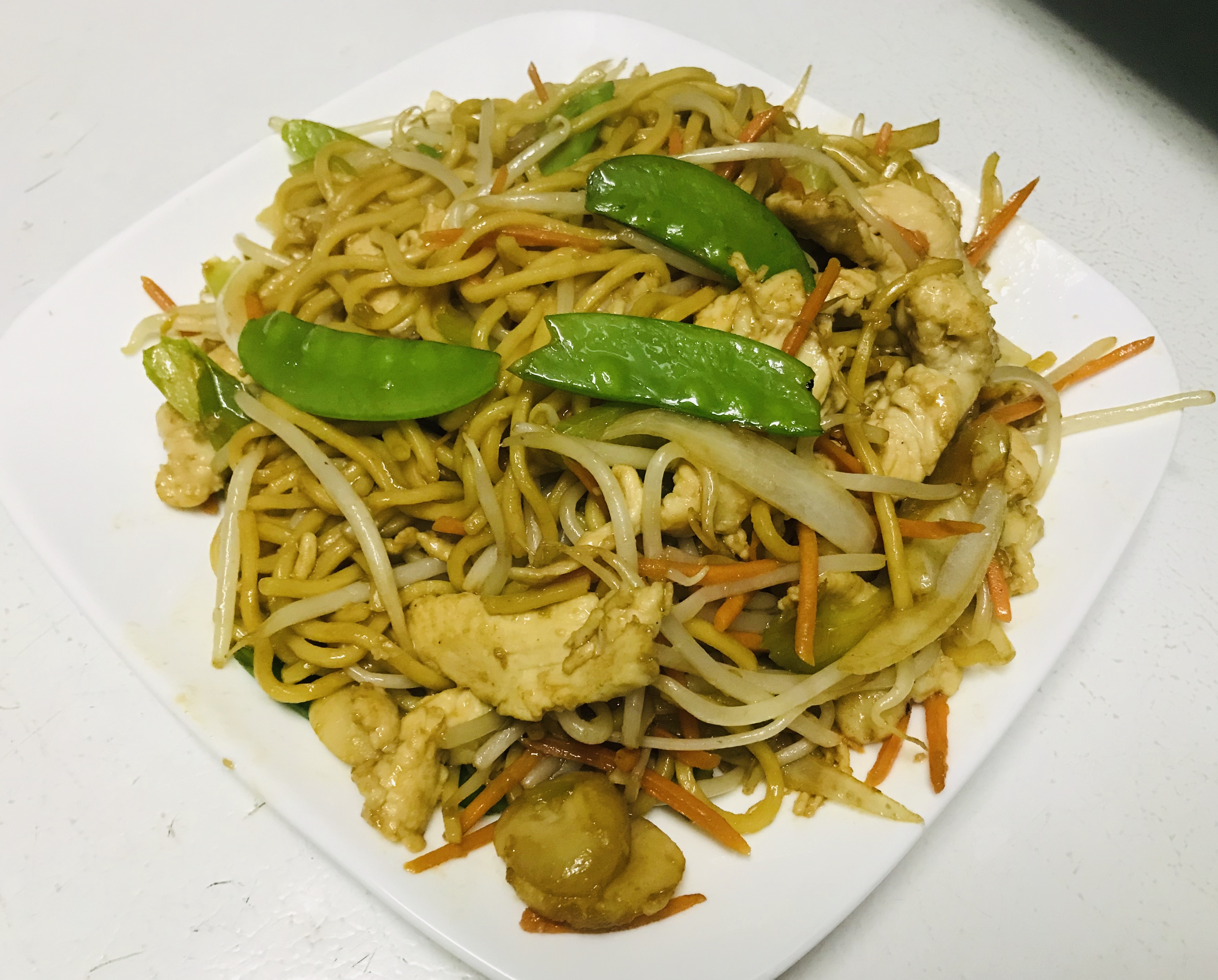 Order Chicken Lo Mein food online from Rainbow House store, Albany on bringmethat.com