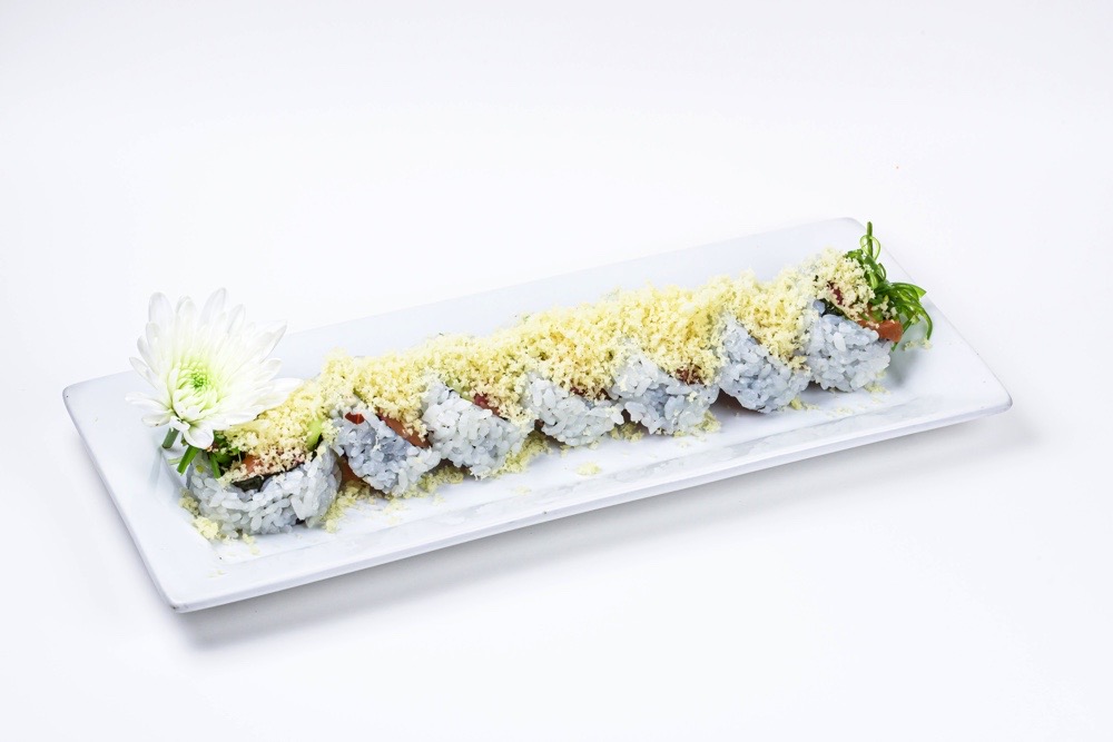 Order Wakame Crunch Roll food online from Sushi And Rolls store, Livonia on bringmethat.com