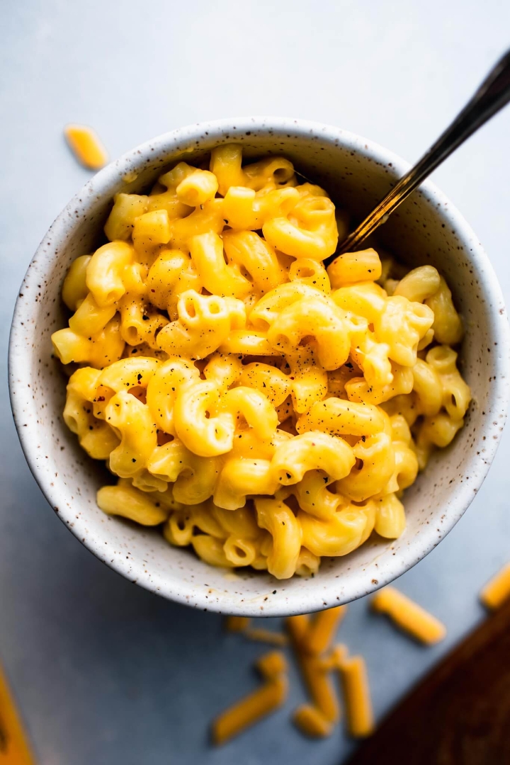 Order Plain Mac & Cheese food online from Azie in Media store, Media on bringmethat.com