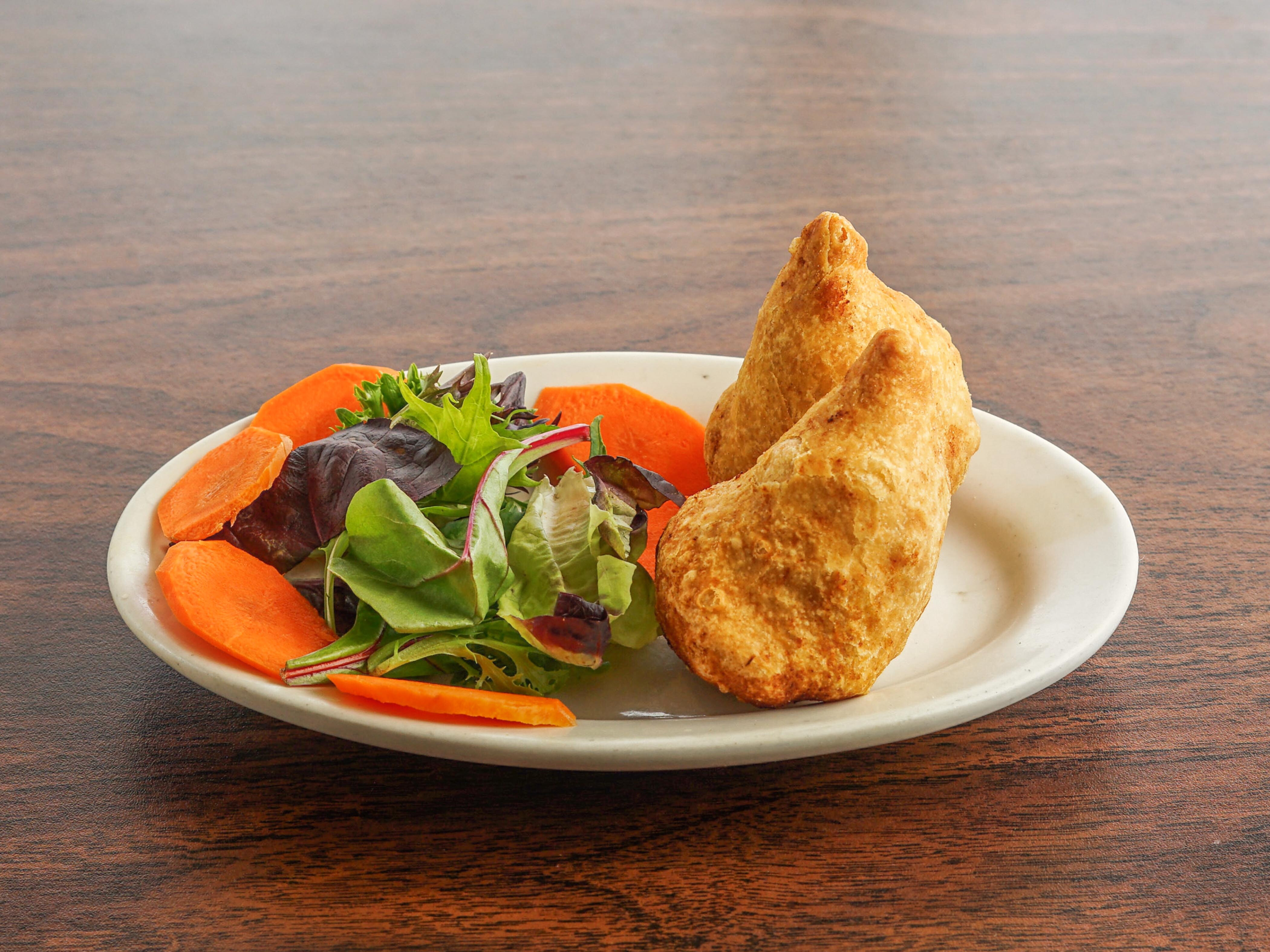 Order Vegetable Samosa food online from Kitchen of India store, Parkville on bringmethat.com