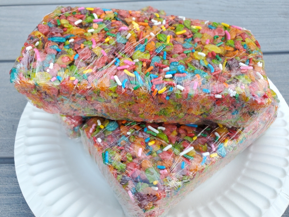 Order Fruity Rice Krispie Treat (gf) food online from Boss Lady Pizza store, Superior on bringmethat.com