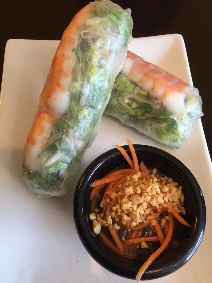 Order A2. Goi Cuon Fresh Rice Paper Rolls food online from Beyond Restaurant & Lounge store, Harrisonburg on bringmethat.com