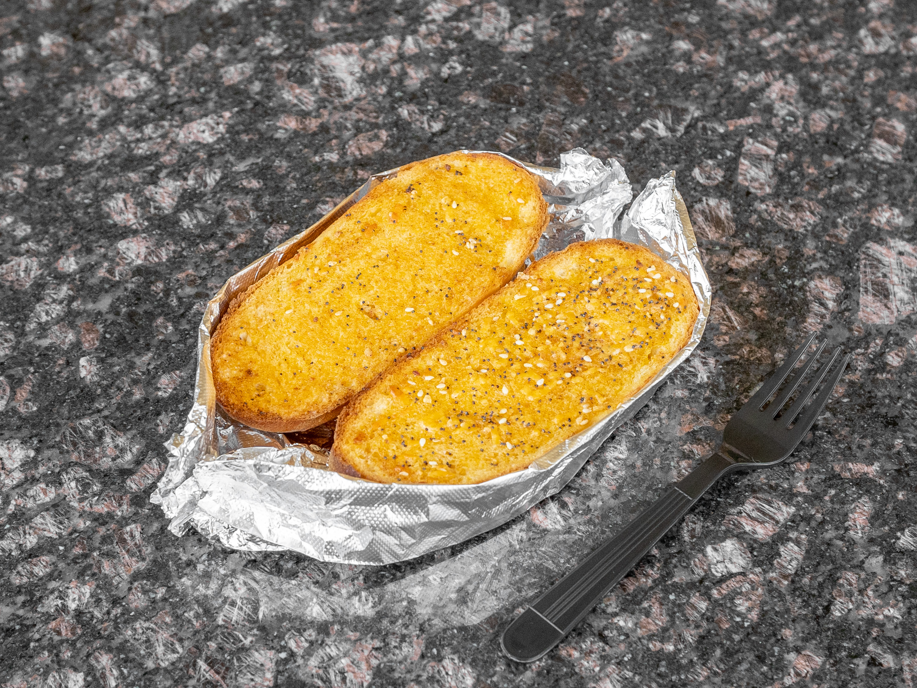 Order Garlic Bread food online from La Pizza And Mediterranean Kitchen store, East Los Angeles on bringmethat.com