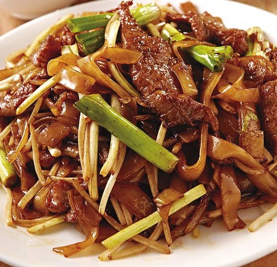 Order Beef Chow Fun food online from Old Shanghai Soup Dumpling store, Palisades Park on bringmethat.com