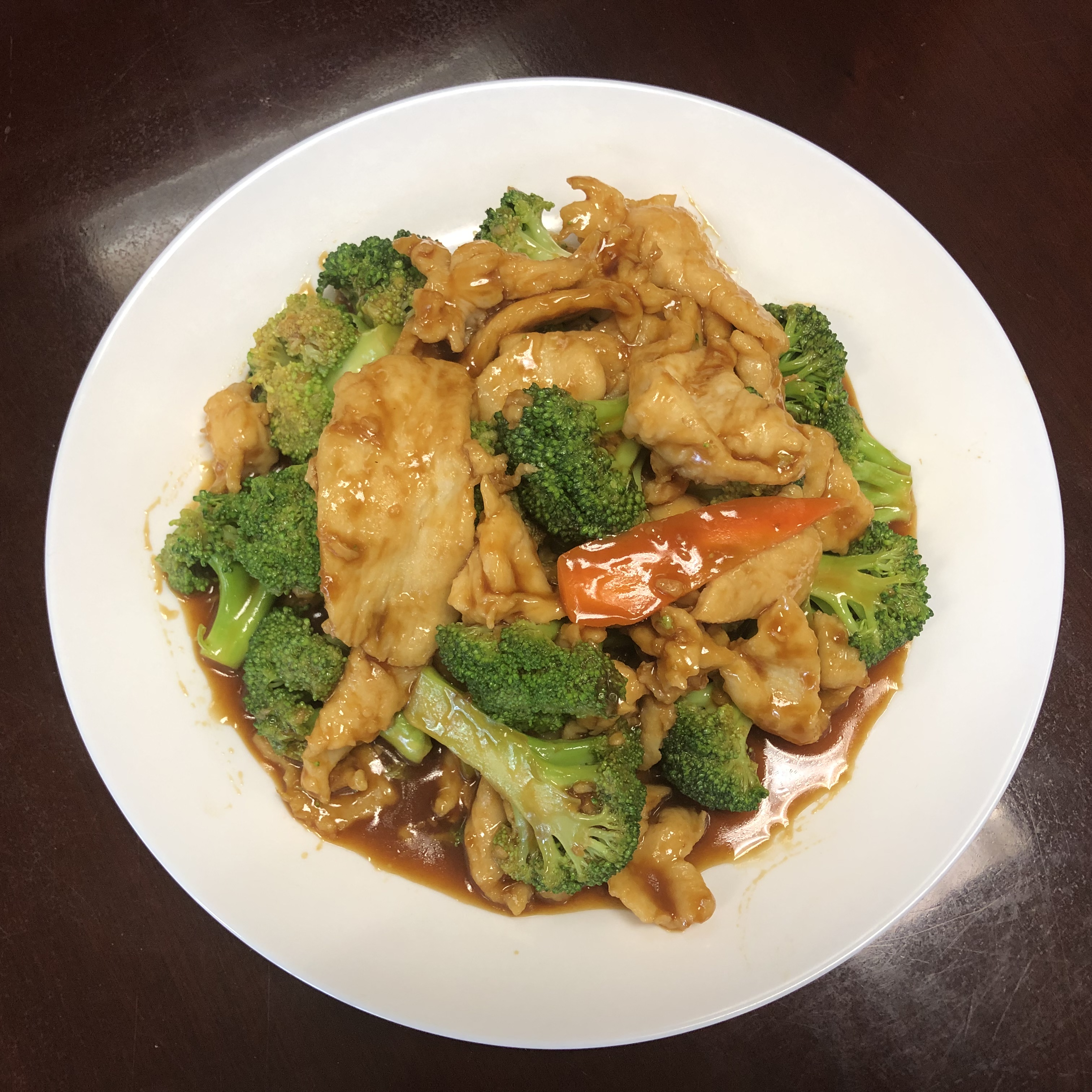 Order CH1. Chicken with Broccoli food online from China Express store, Woodbridge on bringmethat.com