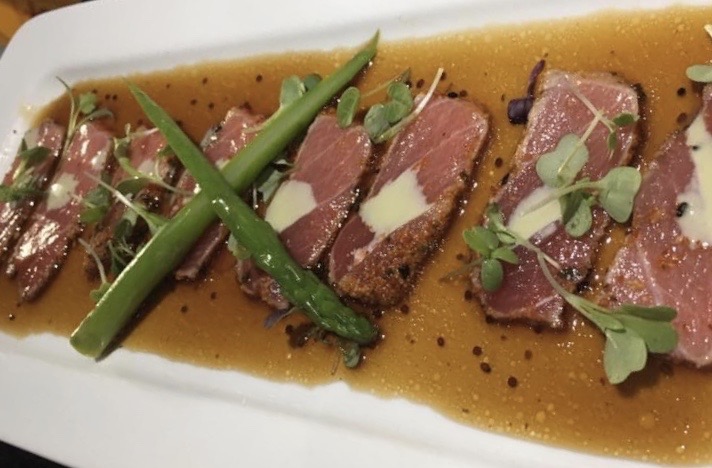 Order Seared Pepper Tuna food online from Sky Asian Cuisine store, Dayton on bringmethat.com