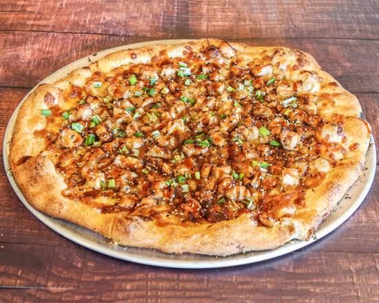 Order General Tso Chicken Pizza food online from Portsmouth Publick House store, Portsmouth on bringmethat.com